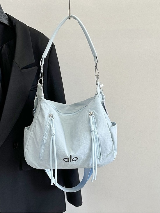 ALO Yoga Light Blue Shoulder Bag with Adjustable Strap - Picture 2 of 3